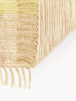 Alfombra artesanal con flecos Chindi