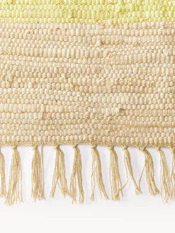 Alfombra artesanal con flecos Chindi