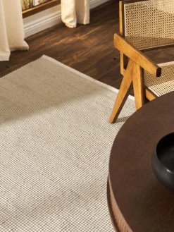 Alfombra artesanal de lana Amaro