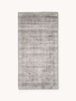 Alfombra artesanal de viscosa Jane