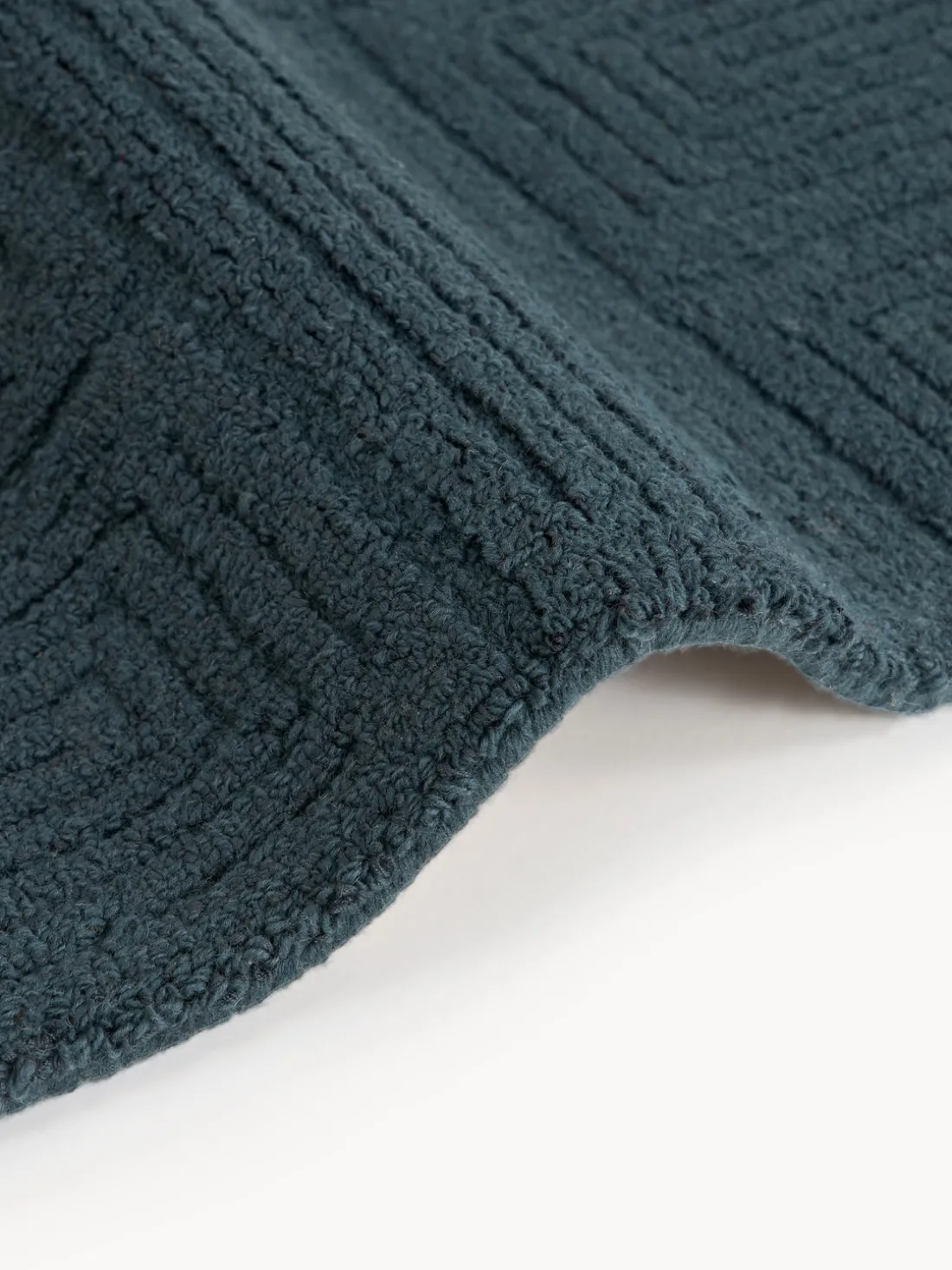 Alfombra corredor artesanal de lana con estampado geométrico Alexia