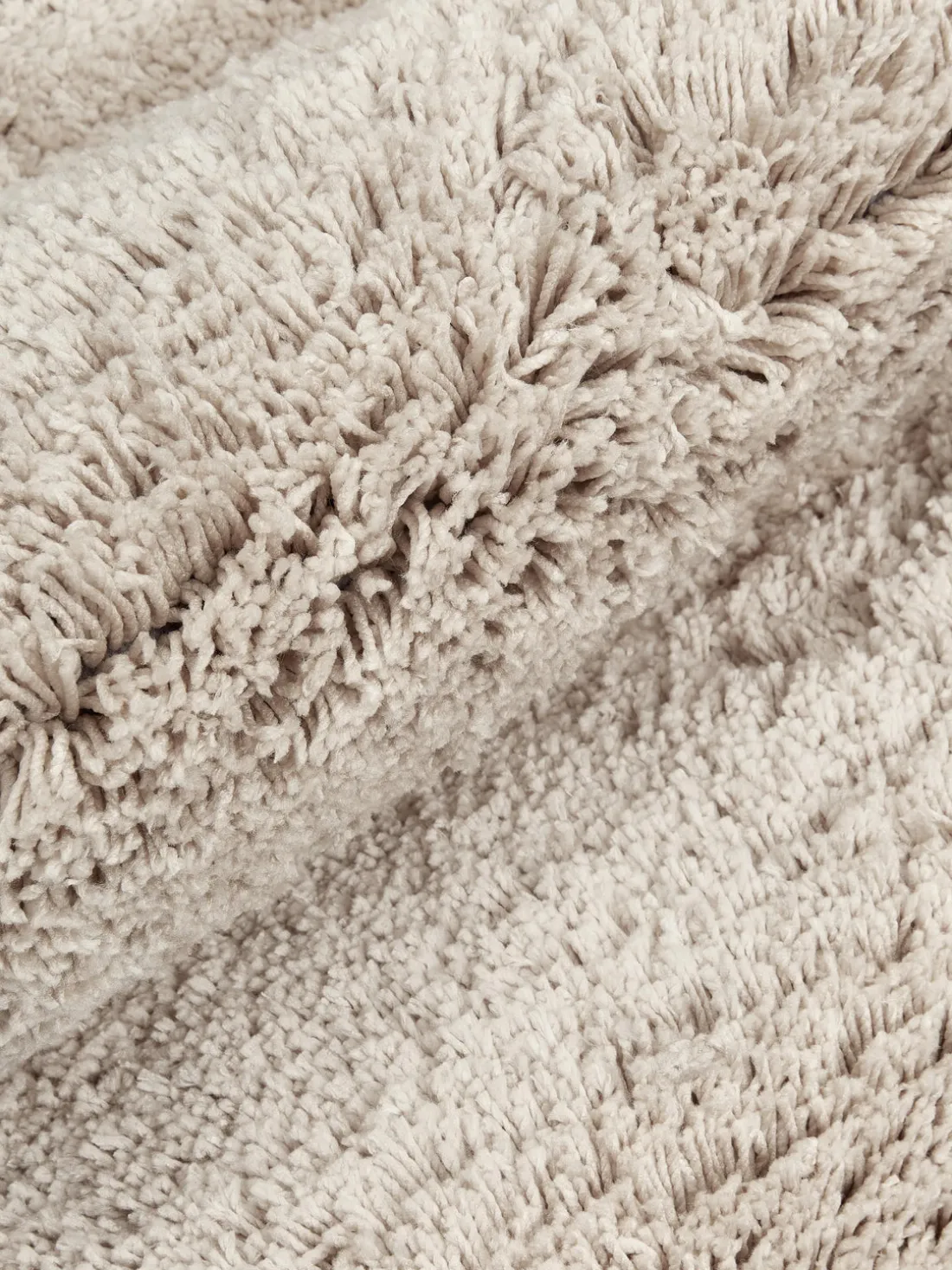 Alfombra corredor de pelo largo con flecos Dreamy