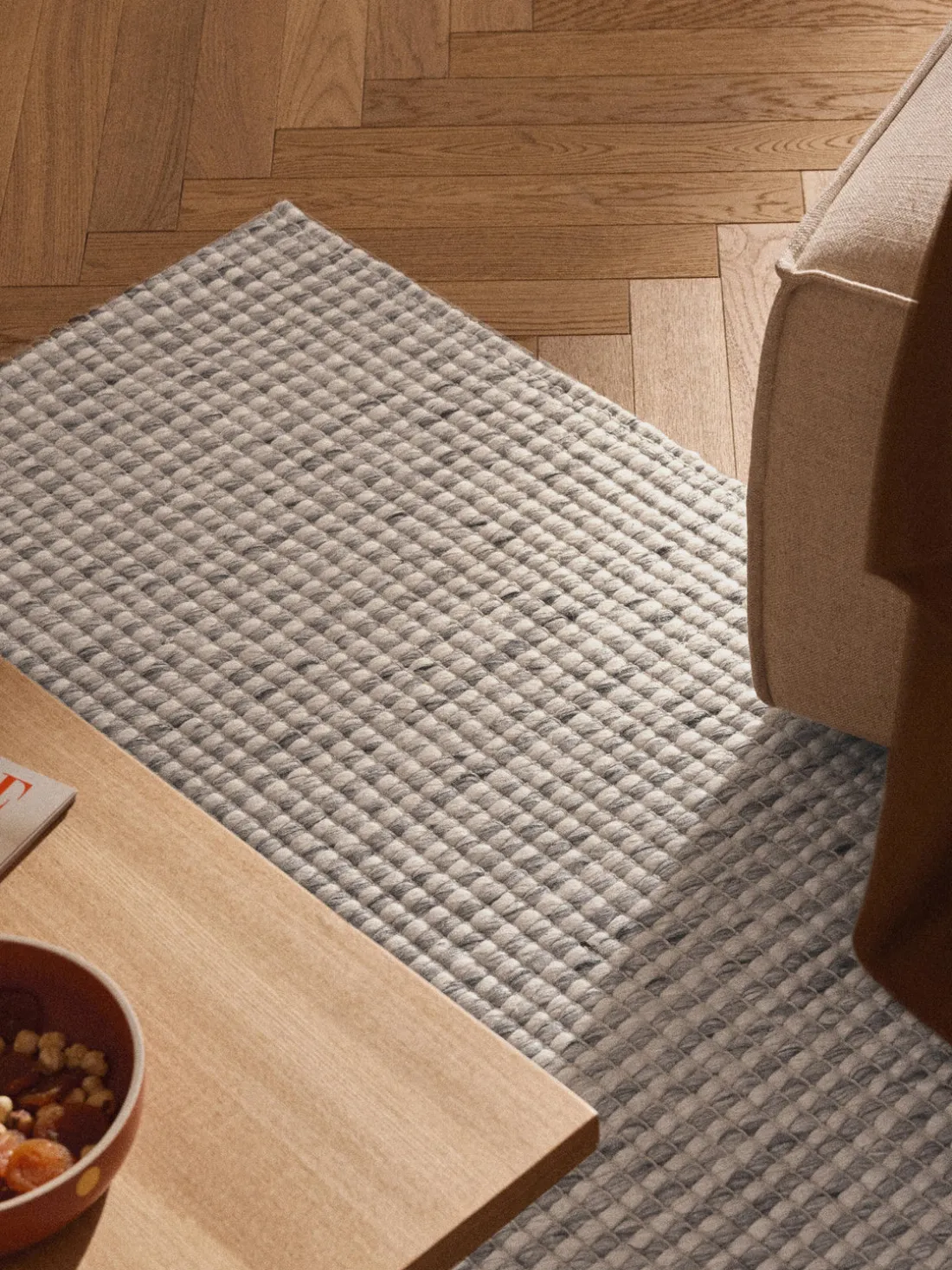 Alfombra de lana artesanal con flecos Rumi