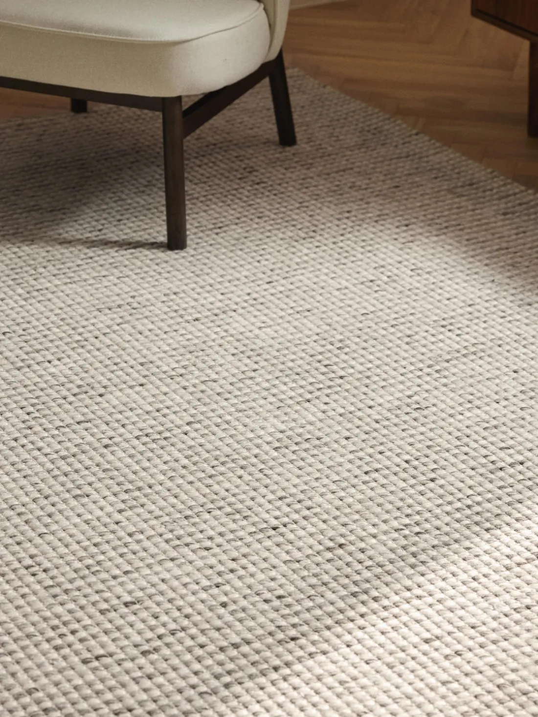 Alfombra de lana artesanal con flecos Rumi