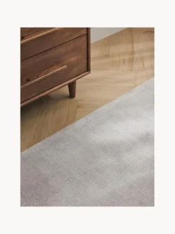 Alfombra de viscosa tejida a mano Jane