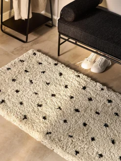 Alfombra mullida artesanal de pelo largo Ayana