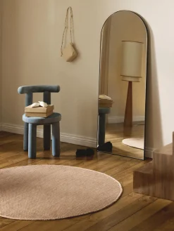 Alfombra redonda artesanal de lana Amaro