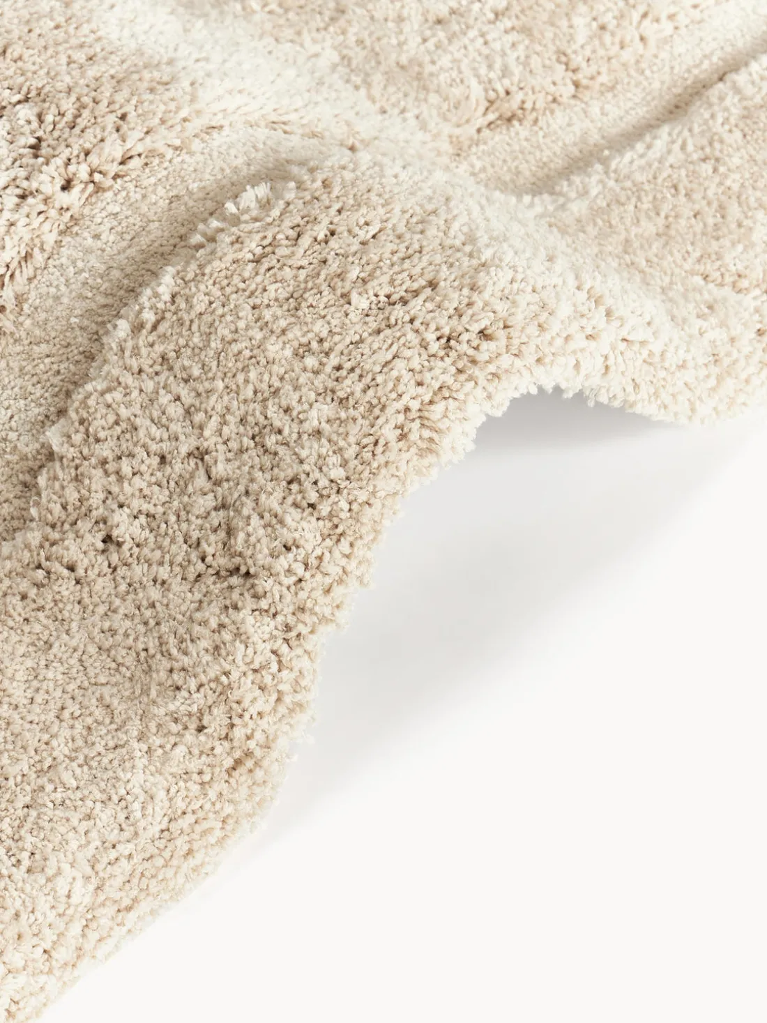 Alfombra texturizada de pelo largo Jade