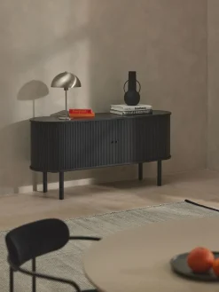 Aparador con frente acanalado Calary