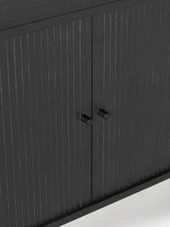 Aparador con frente acanalado Calary