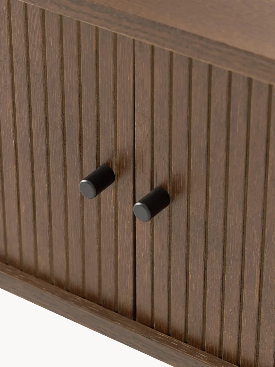 Aparador grande con frente acanalado Calary