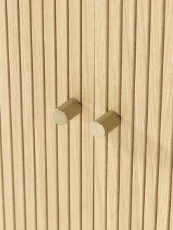 Aparador grande con frente acanalado Calary