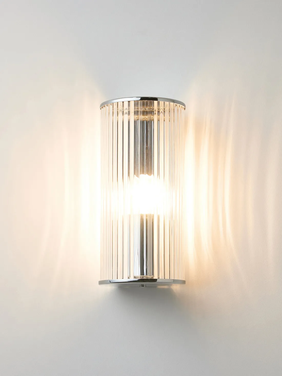 Aplique de vidrio estriado Emmi