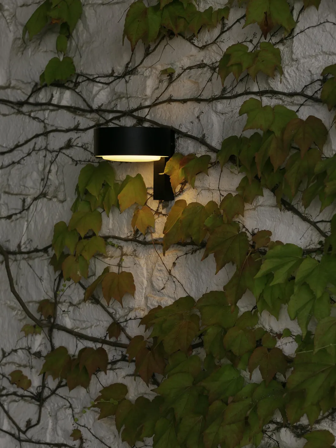 Aplique LED soplado regulable Plaff-On!