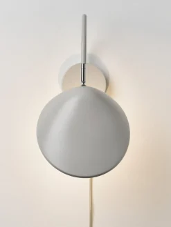 Aplique Neron, con enchufe