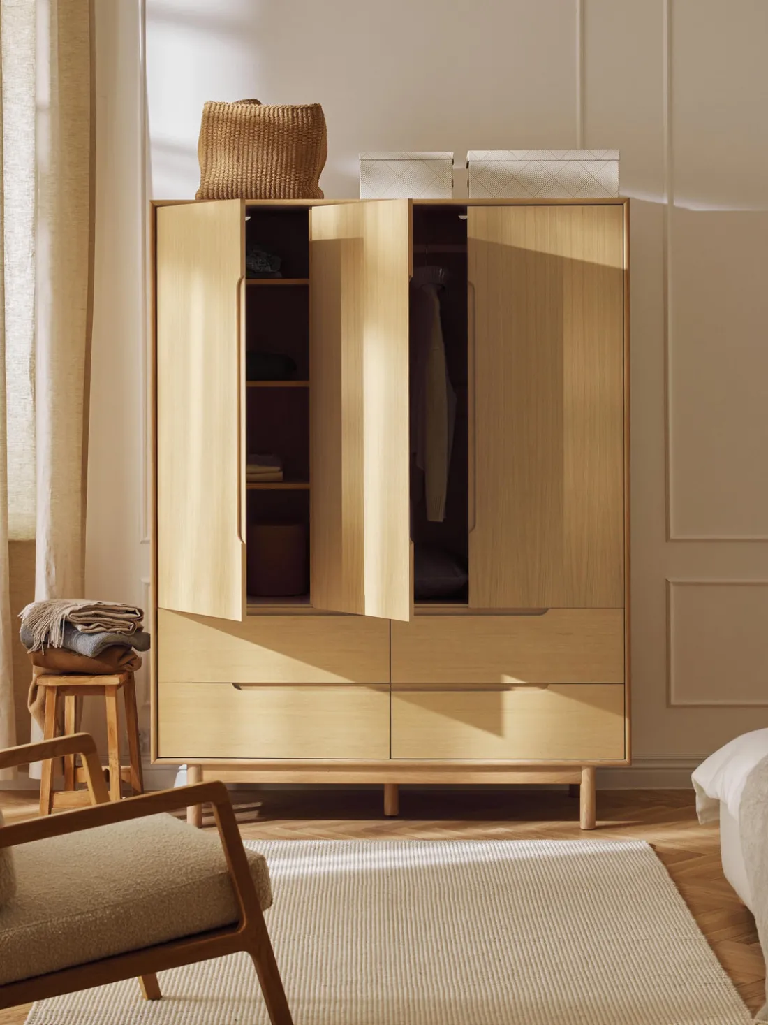 Armario Cassy, 3 puertas