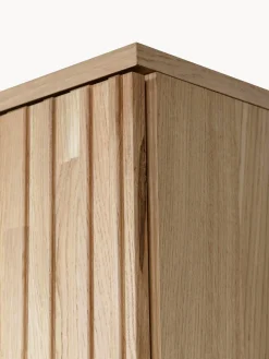 Armario de madera de roble con frente acanalado Avourio