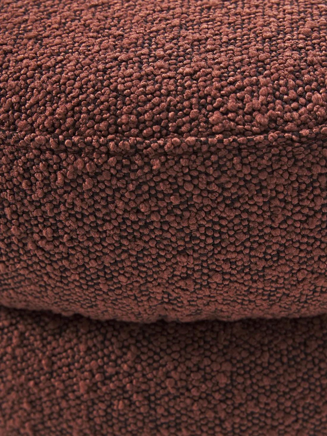 Banco tapizado en tejido bouclé Alto