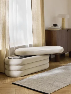 Banco tapizado en terciopelo con espacio de almacenaje Alto