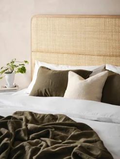 Cabecero de ratán Byrum