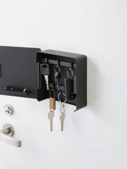 Caja para llaves con parte trasera magnética Rin