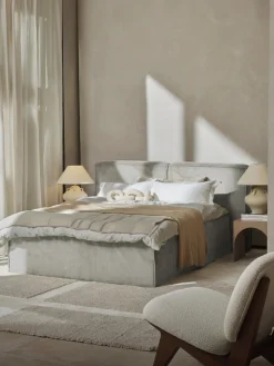 Cama continental de pana Lennon