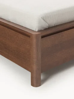 Cama de madera con cabecero tapizado y cajones Santiago