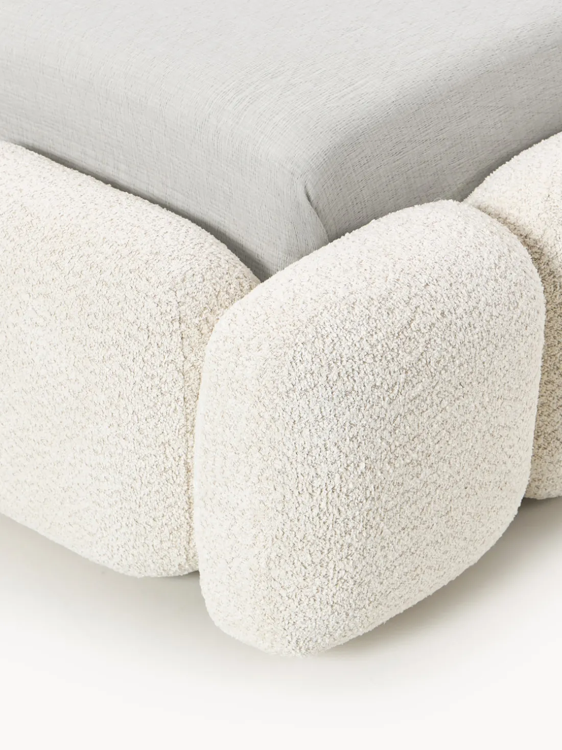 Cama individual tapizada en borreguillo bouclé Tayla