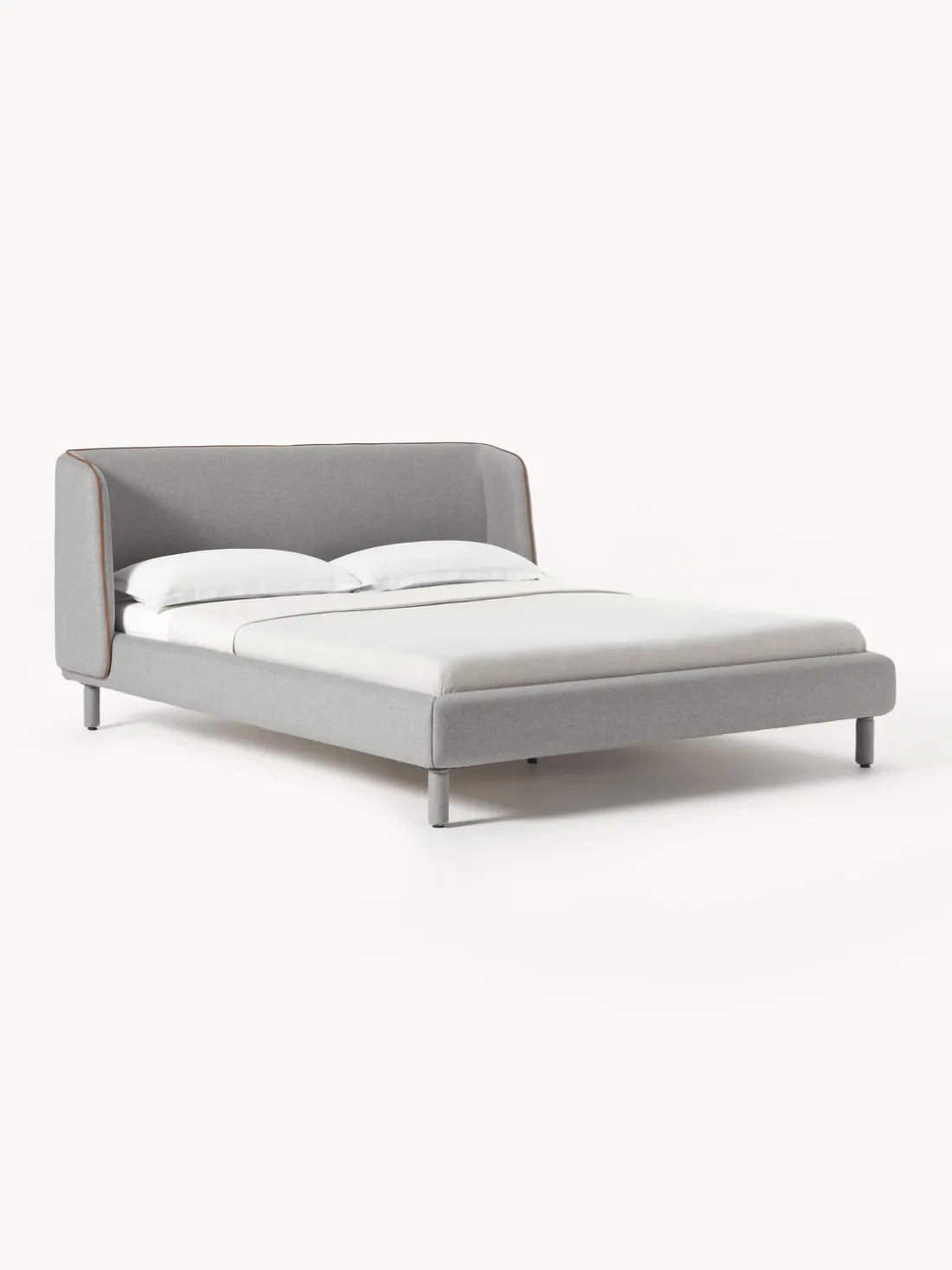 Cama tapizada con cabecero Luma