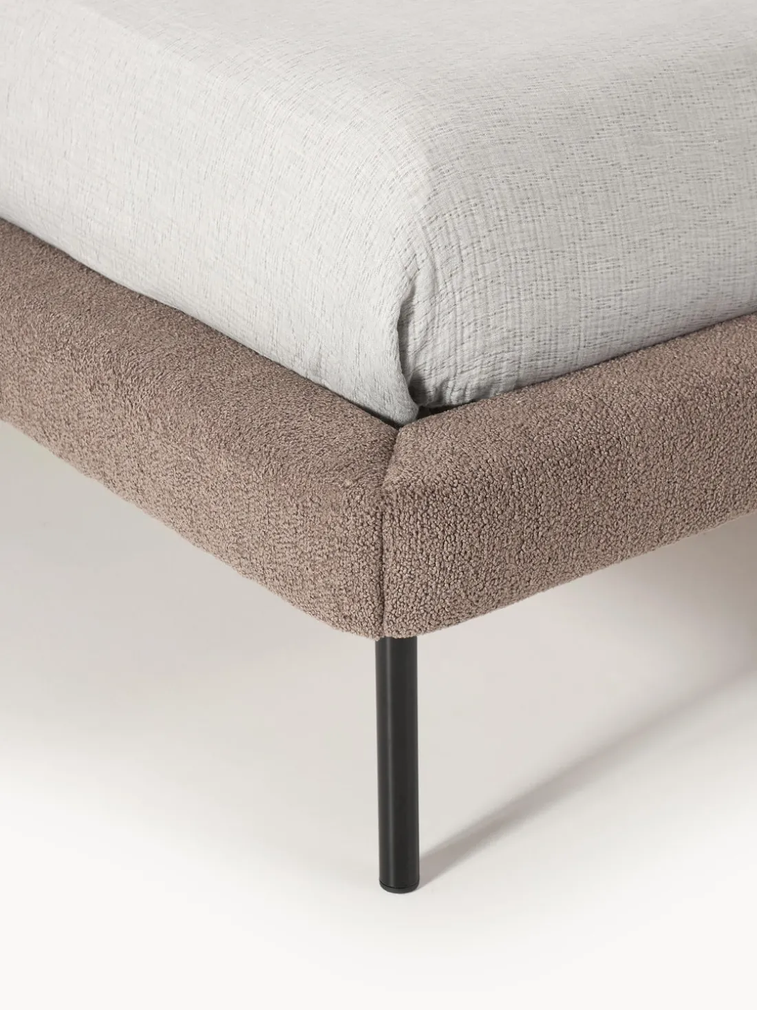 Cama tapizada de borreguillo bouclé Amelia