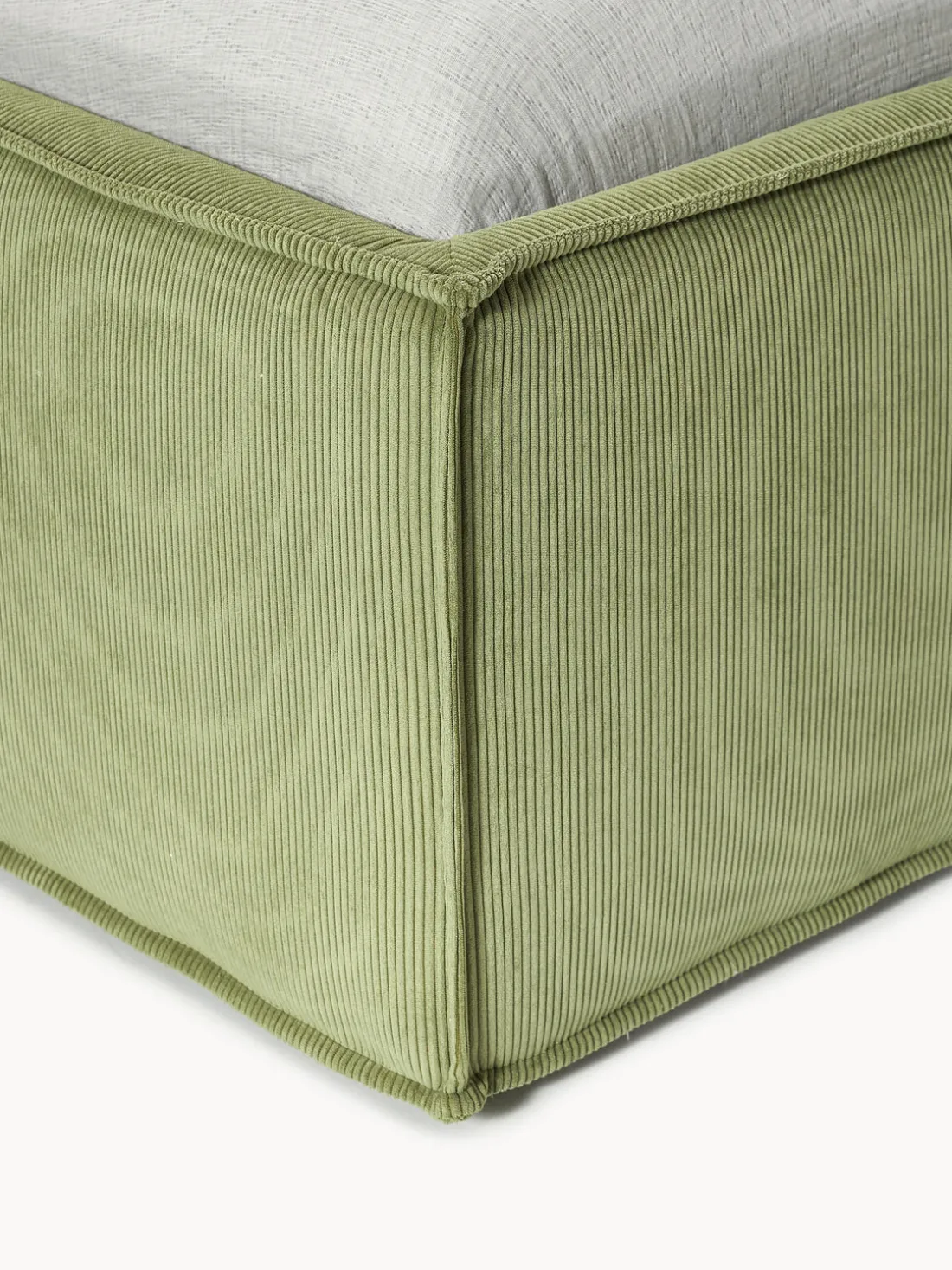 Cama tapizada de pana con espacio de almacenamiento Dream