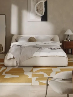 Cama tapizada en tejido bouclé Sofia