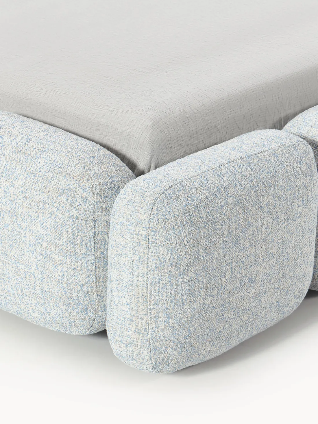 Cama tapizada en tejido bouclé con espacio de almacenamiento Tayla