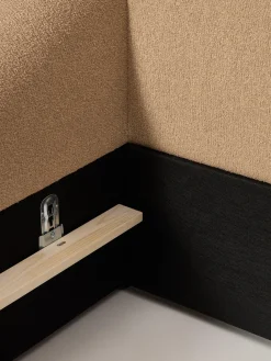 Cama tapizada en tejido bouclé Sofia