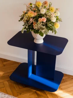 Camarera de metal HO