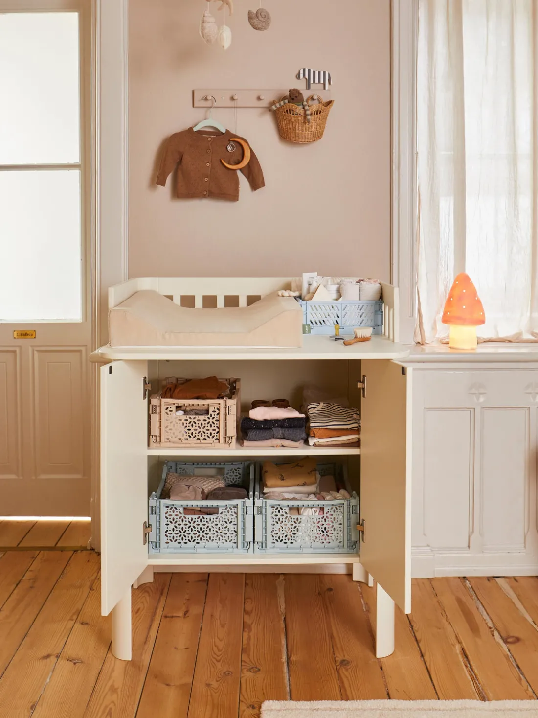 Cambiador de madera Fibi