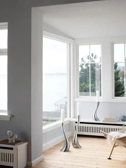 Candelabro de acero inoxidable con forma orgánica Cobra, 60 cm