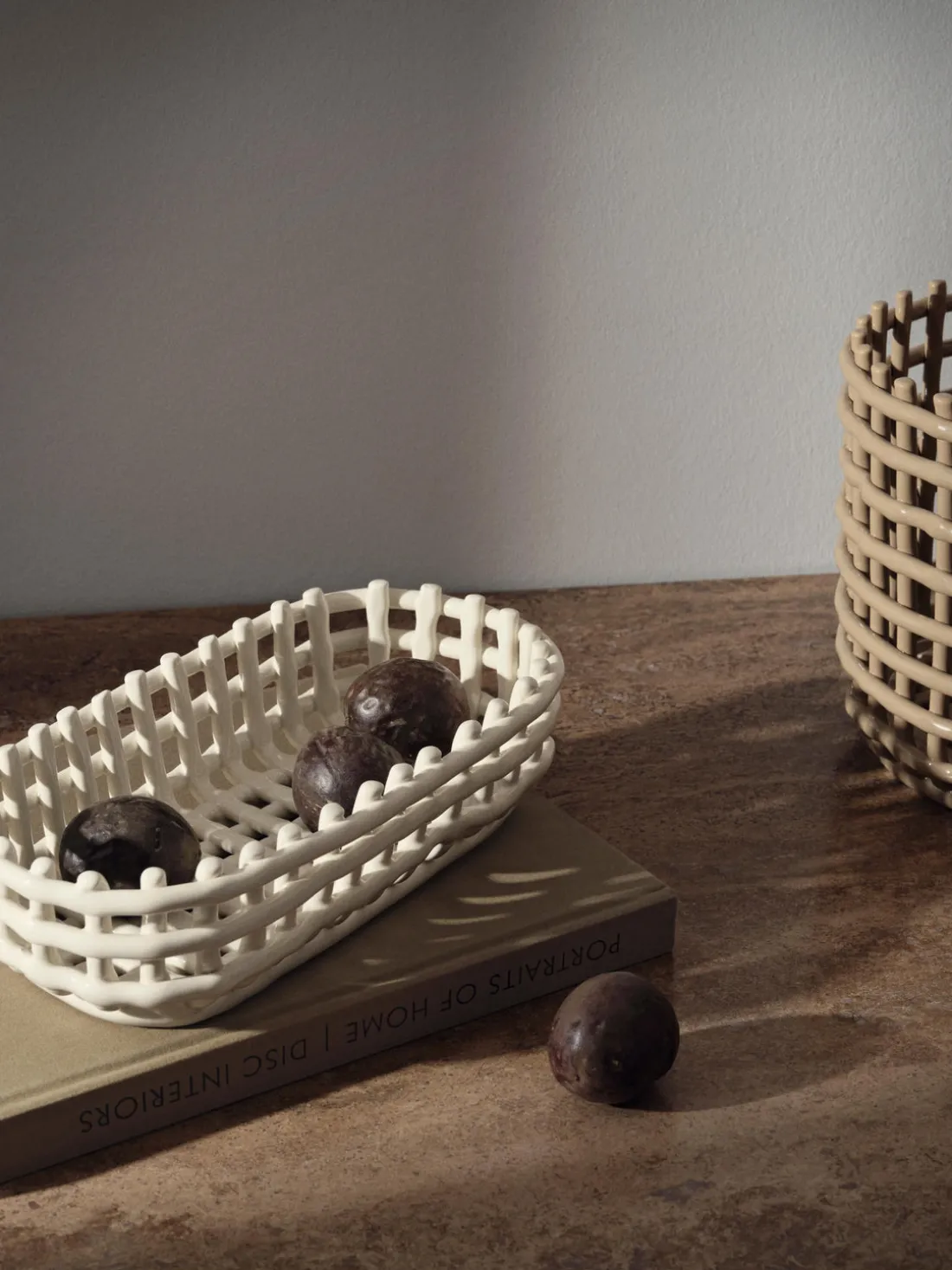 Cesta artesanal de cerámica Nalan