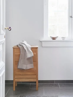 Cesta de ropa de madera de roble A Line