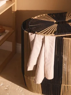 Cesta de ropa doble artesanal de cuerda Gabe