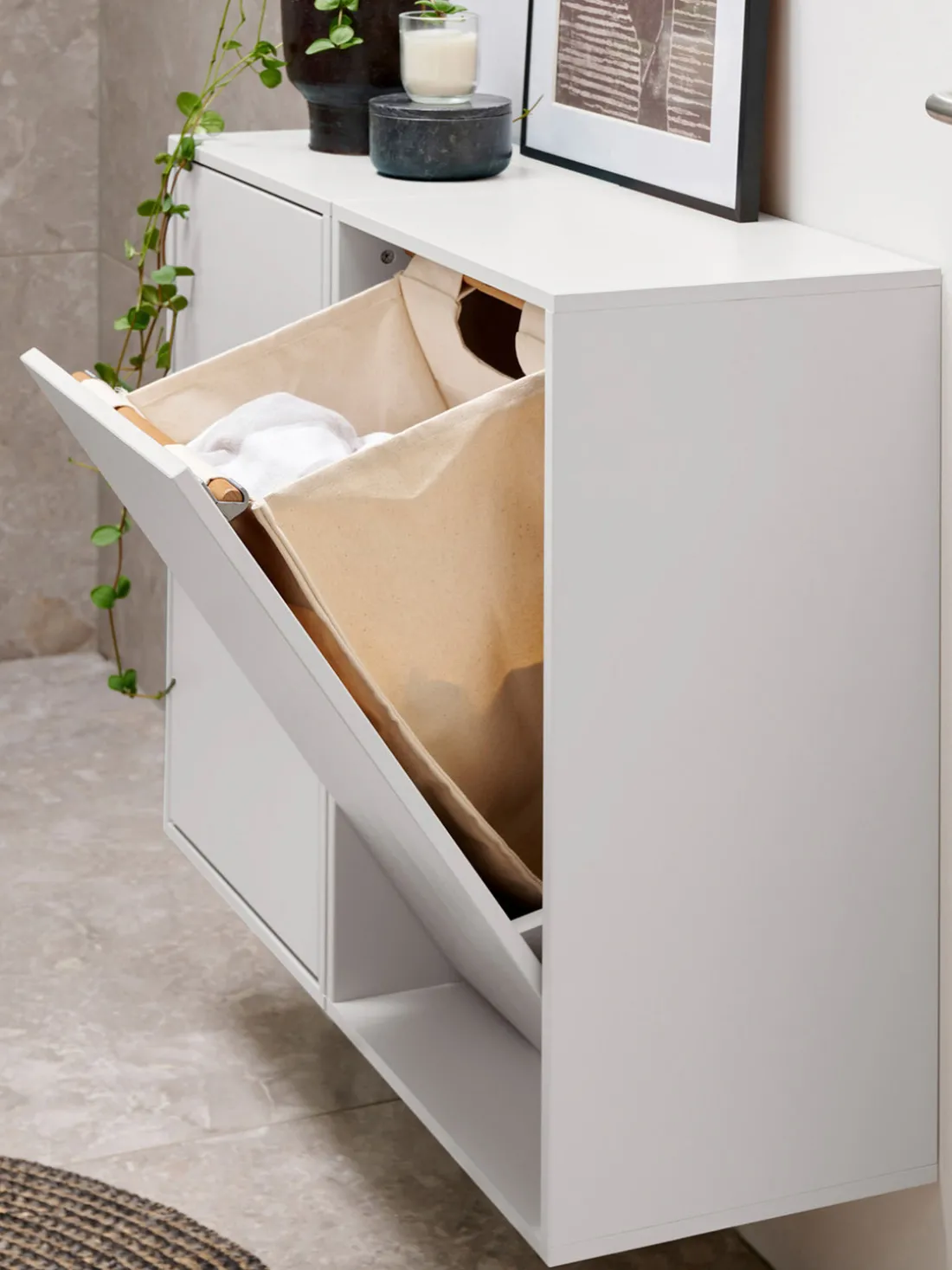 Cesto para la ropa Brilliant White para colgar