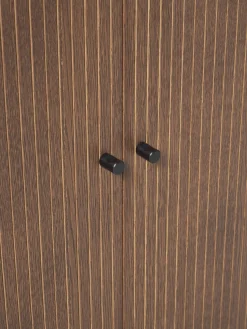 Chiffonnier con frente acanalado Calary