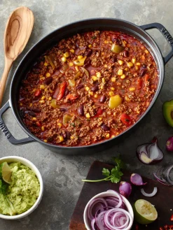 Cocotte ovalada de hierro fundido Signature Collection