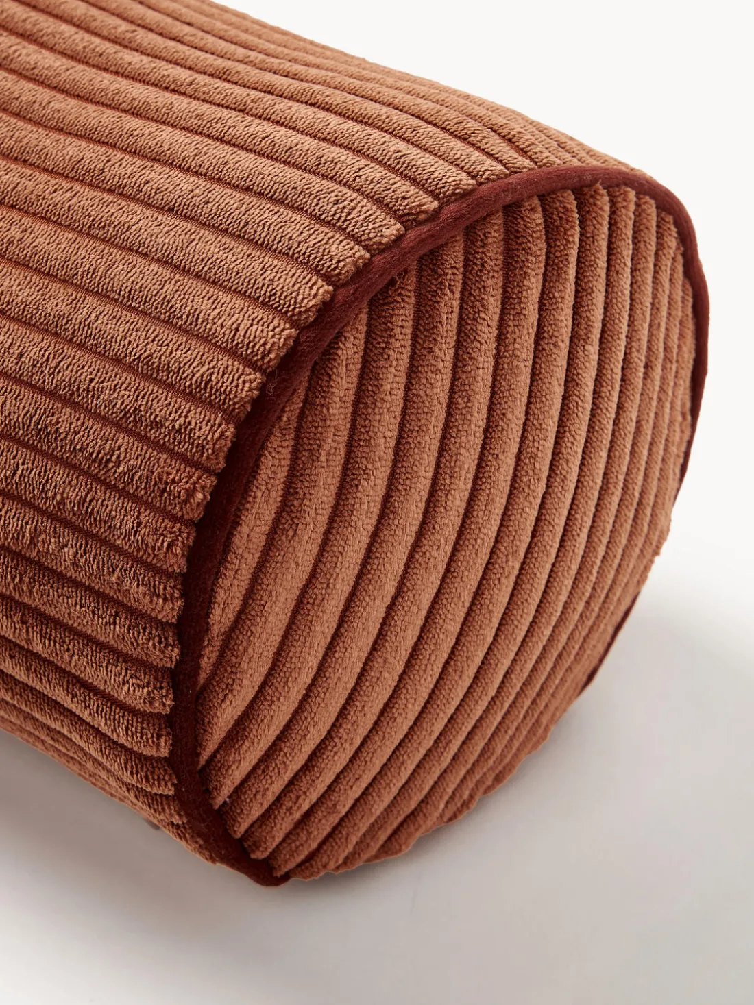 Cojín rulo de pana Kylen