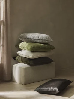 Cojín sofá grande de pana Lennon, 50 x 80 cm