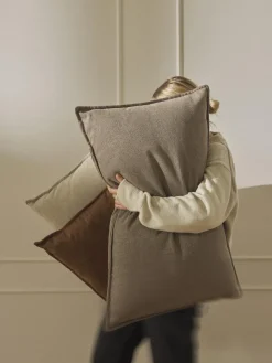 Cojín sofá grande de pana Lennon, 70 x 70 cm