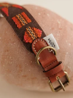 Collar para mascotas artesanal Etna, tamaños diferentes