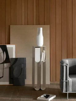 Columna decorativa de metal Curved