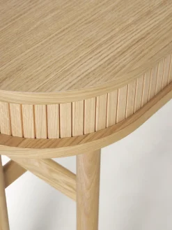 Consola con frente acanalado Calary