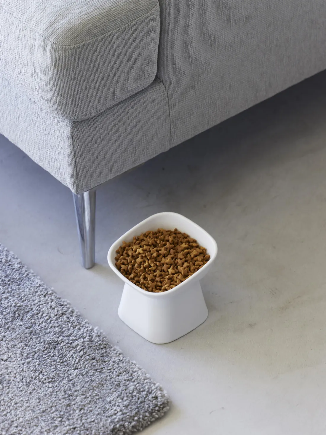 Cuenco de mascotas de cerámica Tower